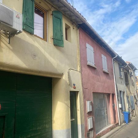 Maison De Ville Proche Mer, En Camargue Sur Le Chemin De Saint Jacques De Compostelle, Clim Reversible Vauvert Esterno foto