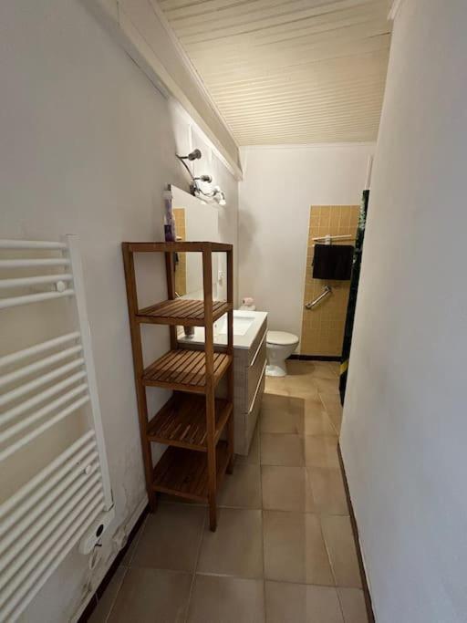 Maison De Ville Proche Mer, En Camargue Sur Le Chemin De Saint Jacques De Compostelle, Clim Reversible Vauvert Esterno foto