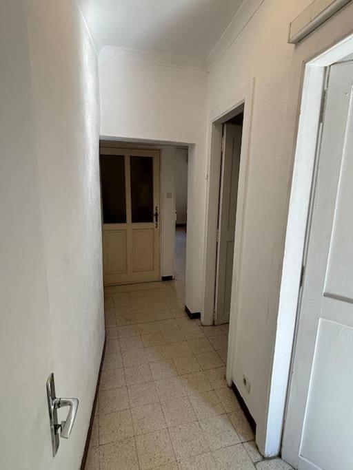 Maison De Ville Proche Mer, En Camargue Sur Le Chemin De Saint Jacques De Compostelle, Clim Reversible Vauvert Esterno foto
